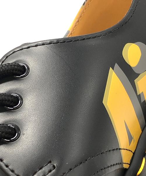 Dr.Martens（ドクターマーチン）Dr.Martens (ドクターマーチン) AIRWAIR VINTAGE SMOOTH ブラック×イエロー サイズ:UK4の古着・服飾アイテム