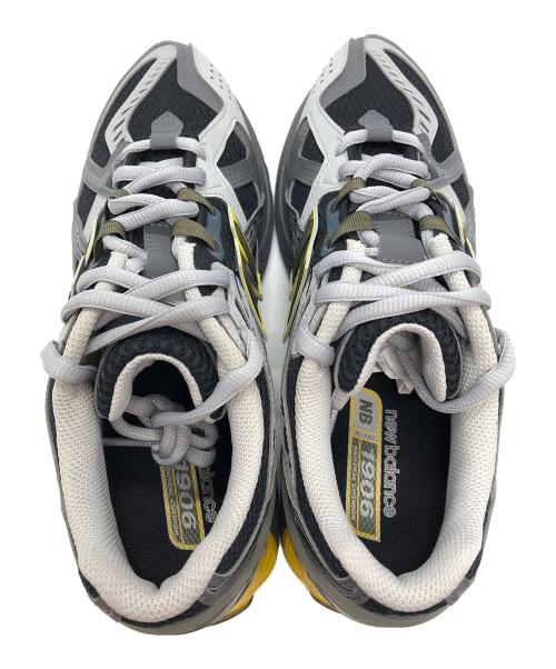 NEW BALANCE（ニューバランス）NEW BALANCE (ニューバランス) ローカットスニーカー グレー×イエロー サイズ:26.5の古着・服飾アイテム