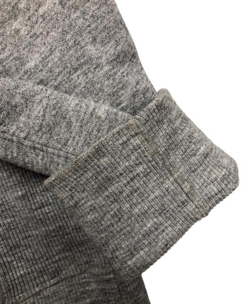 THE NORTH FACE（ザ ノース フェイス）THE NORTH FACE (ザ ノース フェイス) スクエアロゴクルーネックスウェット グレー サイズ:XLの古着・服飾アイテム