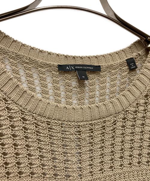 ARMANI EXCHANGE（アルマーニ エクスチェンジ）ARMANI EXCHANGE (アルマーニ エクスチェンジ) 薄手ニット ベージュ サイズ:Mの古着・服飾アイテム