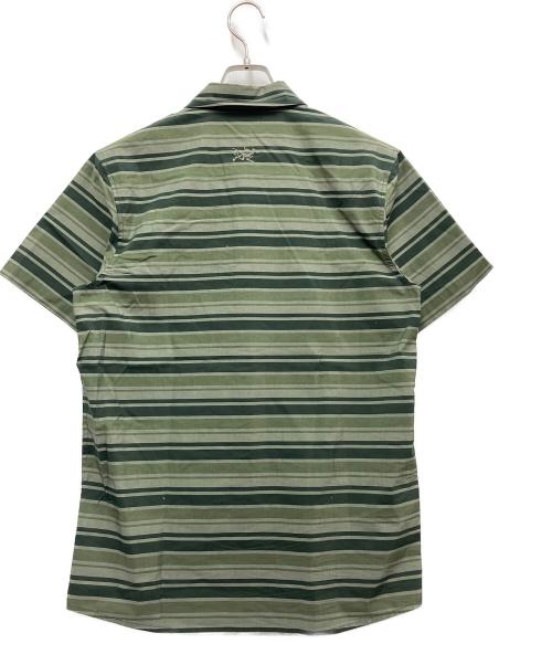 ARC'TERYX（アークテリクス）ARC'TERYX (アークテリクス) 半袖シャツ グリーン サイズ:Sの古着・服飾アイテム
