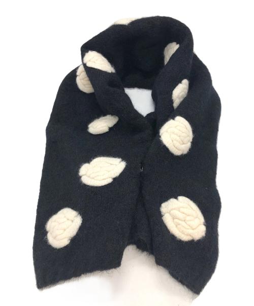CHANEL（シャネル）CHANEL (シャネル) カメリアターンロックマフラー ブラック×ホワイトの古着・服飾アイテム