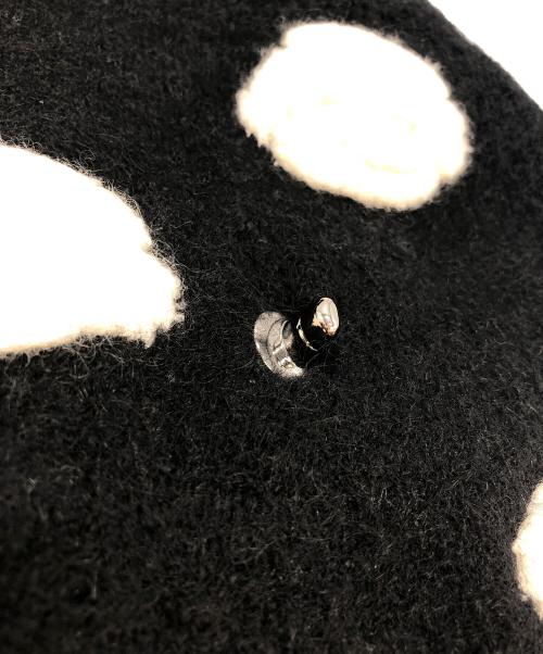 CHANEL（シャネル）CHANEL (シャネル) カメリアターンロックマフラー ブラック×ホワイトの古着・服飾アイテム