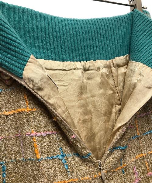 CHANEL（シャネル）CHANEL (シャネル) ツイードスカート ベージュ×ブルー サイズ:40の古着・服飾アイテム