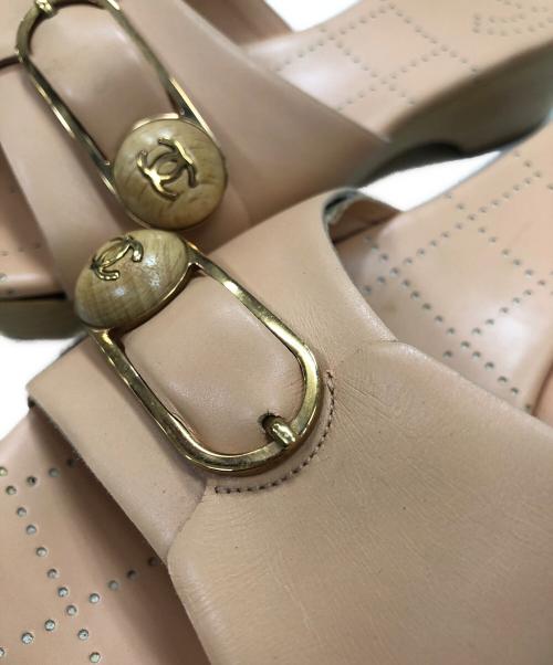 CHANEL（シャネル）CHANEL (シャネル) ココマークサンダル ベージュ サイズ:36の古着・服飾アイテム