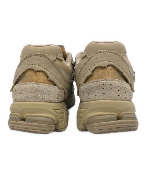 NEW BALANCE（ニューバランス）NEW BALANCE (ニューバランス) M2002RDQ アイボリー サイズ:UK8の古着・服飾アイテム