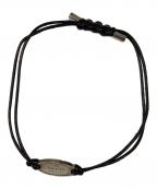 GUCCIグッチ）の古着「ロゴプレートコードブレスレット」｜ブラック×シルバーカラー