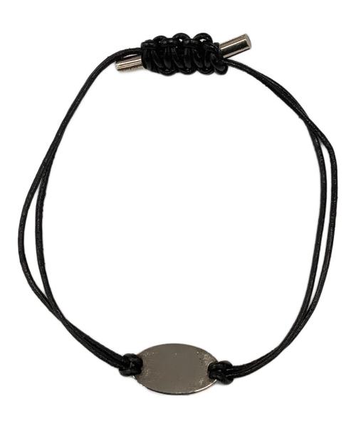 GUCCI（グッチ）GUCCI (グッチ) ロゴプレートコードブレスレット ブラック×シルバーカラーの古着・服飾アイテム