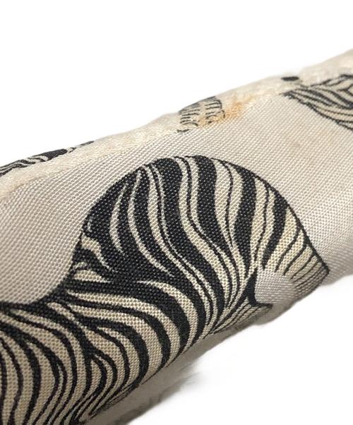 VERSACE JEANS COUTURE（ヴェルサーチ ジーンズクチュール）VERSACE JEANS COUTURE (ヴェルサーチ ジーンズクチュール) 長袖シャツ アイボリー サイズ:XSの古着・服飾アイテム