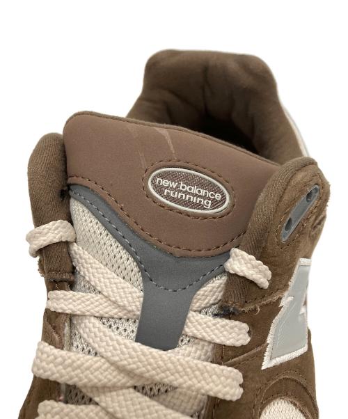 NEW BALANCE（ニューバランス）NEW BALANCE (ニューバランス) 2002R ブラウン サイズ:26.5の古着・服飾アイテム