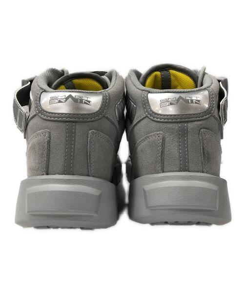 HENSHIN by KAMEN RIDER（ヘンシン バイ カメンライダー）HENSHIN by KAMEN RIDER (ヘンシン バイ カメンライダー) Wolf orphnoch(ウルフオルフェノク) HENSHIN by KAMEN RIDER(ヘンシン バイ カメンライダー) グレー サイズ:US 9.5の古着・服飾アイテム