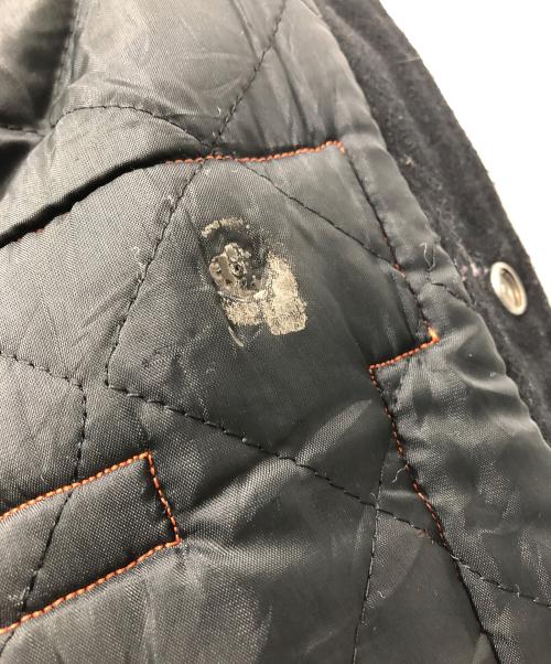 DeLong（デロング）DELONG (デロング) スタジャン ブラック×ベージュ サイズ:不明の古着・服飾アイテム