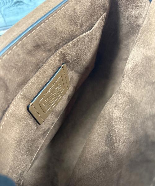 COACH（コーチ）COACH (コーチ) シグネチャークリオ23ショルダーバッグ ブラウン×オレンジの古着・服飾アイテム