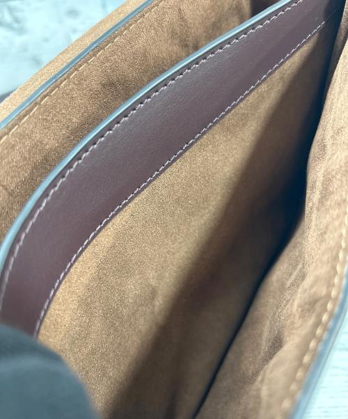 COACH（コーチ）COACH (コーチ) シグネチャークリオ23ショルダーバッグ ブラウン×オレンジの古着・服飾アイテム