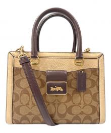 COACH（コーチ）の古着「グレース キャリーオール・シグネチャーキャンバスバッグ」｜ブラウン