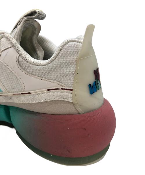 NEW BALANCE（ニューバランス）NEW BALANCE (ニューバランス) JADEN SMITH (ジェイデン スミス) VISION RACER(ビジョンレーサー) ホワイト サイズ:UK10の古着・服飾アイテム