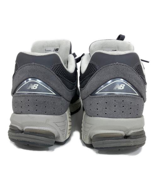 NEW BALANCE（ニューバランス）NEW BALANCE (ニューバランス) スニーカーNEW BALANCE　M2002RFL グレー サイズ:26.5の古着・服飾アイテム