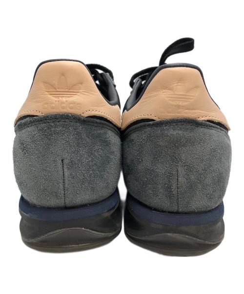 adidas（アディダス）adidas (アディダス) ローカットスニーカー ブラック×グレー サイズ:28.5の古着・服飾アイテム