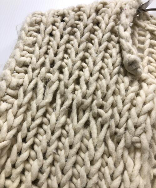 TODAYFUL（トゥデイフル）TODAYFUL (トゥデイフル) チャンキーハンドニットベスト ベージュ サイズ:FREEの古着・服飾アイテム