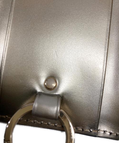 Vivienne Westwood（ヴィヴィアンウエストウッド）Vivienne Westwood (ヴィヴィアンウエストウッド) 4連キーケース ゴールドカラーの古着・服飾アイテム