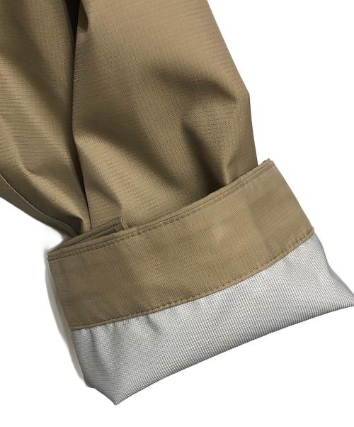THE NORTH FACE（ザ ノース フェイス）THE NORTH FACE (ザ ノース フェイス) HYVENT MOUNTAIN RAINTEX JACKET ベージュ サイズ:XLの古着・服飾アイテム