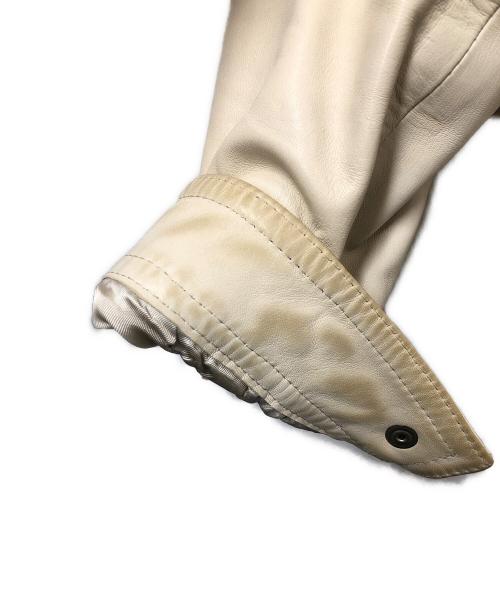 EMMETI（エンメティ）EMMETI (エンメティ) レザージャケット ベージュ サイズ:46の古着・服飾アイテム