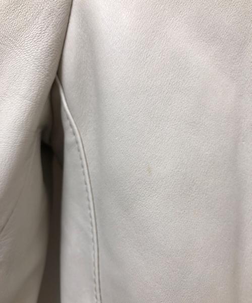 EMMETI（エンメティ）EMMETI (エンメティ) レザージャケット ベージュ サイズ:46の古着・服飾アイテム