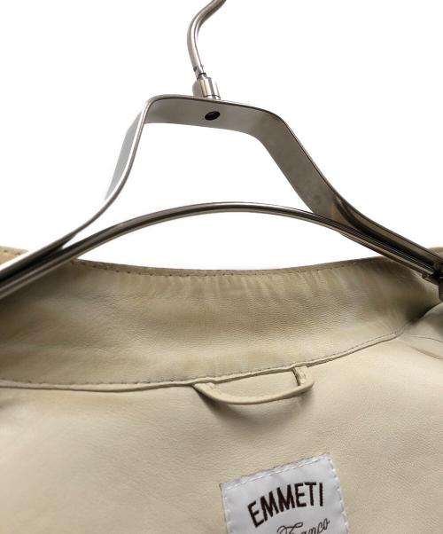 EMMETI（エンメティ）EMMETI (エンメティ) レザージャケット ベージュ サイズ:46の古着・服飾アイテム