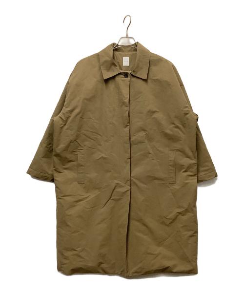 休日と詩（キュウジツトウタ）休日と詩 (キュウジツトウタ) 中綿コート ベージュ サイズ:不明の古着・服飾アイテム