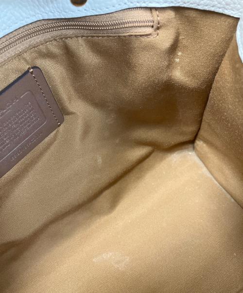 COACH（コーチ）COACH (コーチ) キャリーオールウィズ パッチ　2WAYトートバッグ アイボリー×ブラウンの古着・服飾アイテム
