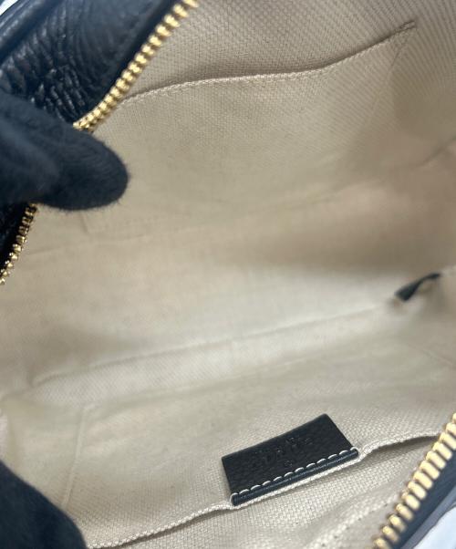 GUCCI（グッチ）GUCCI (グッチ) ソーホー インターロッキングショルダーバッグ ブラックの古着・服飾アイテム