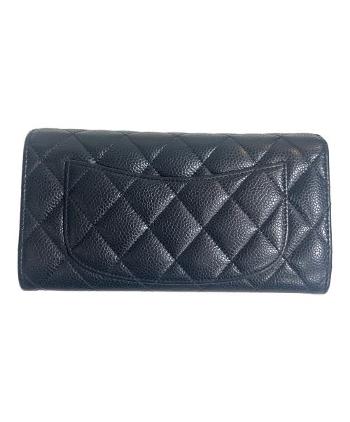 CHANEL（シャネル）CHANEL (シャネル) キャビアスキン クラシック ロング フラップウォレット ブラックの古着・服飾アイテム
