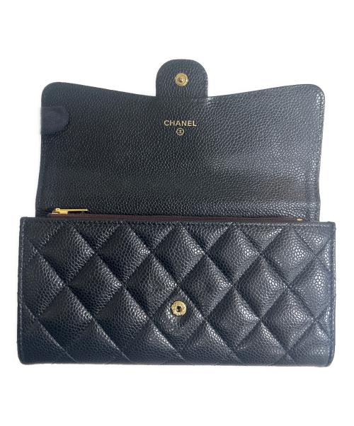 CHANEL（シャネル）CHANEL (シャネル) キャビアスキン クラシック ロング フラップウォレット ブラックの古着・服飾アイテム