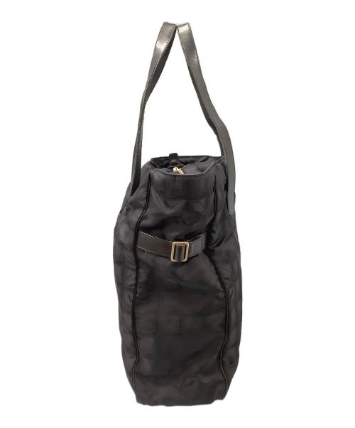 CHANEL（シャネル）CHANEL (シャネル) ニュートラベルライン　ナイロンバッグ ブラックの古着・服飾アイテム
