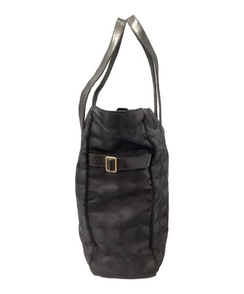 CHANEL（シャネル）CHANEL (シャネル) ニュートラベルライン　ナイロンバッグ ブラックの古着・服飾アイテム