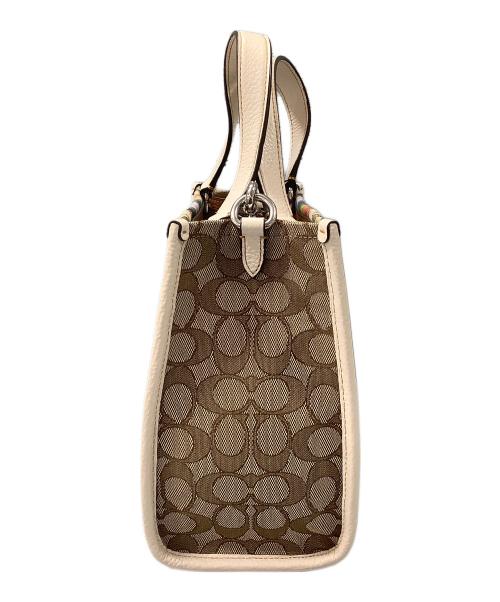 COACH（コーチ）COACH (コーチ) デンプシートート22 2WAYバッグ ベージュの古着・服飾アイテム