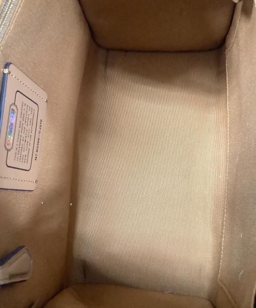 COACH（コーチ）COACH (コーチ) デンプシートート22 2WAYバッグ ベージュの古着・服飾アイテム