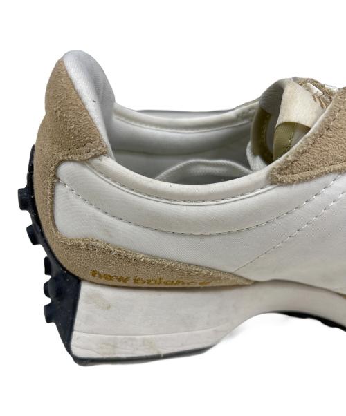 NEW BALANCE（ニューバランス）NEW BALANCE (ニューバランス) 327 ベージュ サイズ:25cmの古着・服飾アイテム
