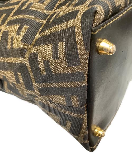 FENDI（フェンディ）FENDI (フェンディ) ズッカトートバッグ ブラウン×ベージュの古着・服飾アイテム