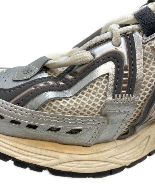 NEW BALANCE（ニューバランス）NEW BALANCE (ニューバランス) M1906Aスニーカー グレー×ホワイト サイズ:27の古着・服飾アイテム