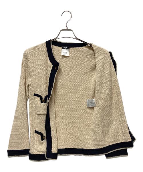 CHANEL（シャネル）CHANEL (シャネル) 薄手カーディガン アイボリー サイズ:36の古着・服飾アイテム