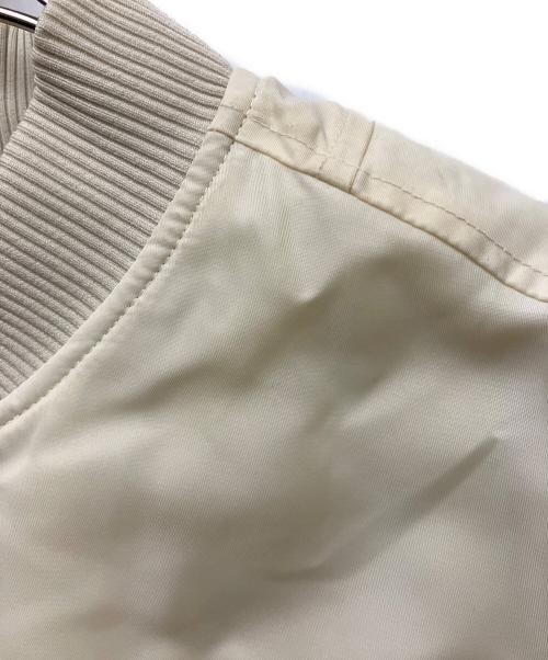 MAISON SPECIAL（メゾンスペシャル）MAISON SPECIAL (メゾンスペシャル) Reversible Nylon Short MA-1 アイボリー サイズ:Freeの古着・服飾アイテム