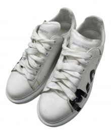 ALEXANDER McQUEEN（アレキサンダーマックイーン）の古着「Graffiti-print Oversized Sneakers」｜ホワイト