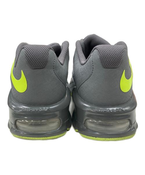 NIKE（ナイキ）NIKE (ナイキ) AIRMAX FIRE(エア マックス ファイア) ローカットスニーカー グレー サイズ:CN255の古着・服飾アイテム