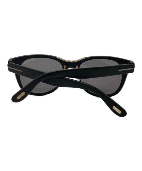 TOM FORD（トムフォード）TOM FORD (トムフォード) ウェリントンフレームサングラス ブラック サイズ:54☐19の古着・服飾アイテム