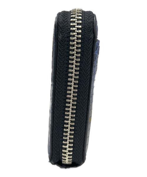 TOKYO CROCODILE（東京クロコダイル）TOKYO CROCODILE (東京クロコダイル) ラウンドファスナー長財布 ブルーの古着・服飾アイテム