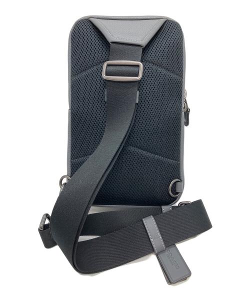 COACH（コーチ）COACH (コーチ) サリバンパックボディーバッグ グレーの古着・服飾アイテム