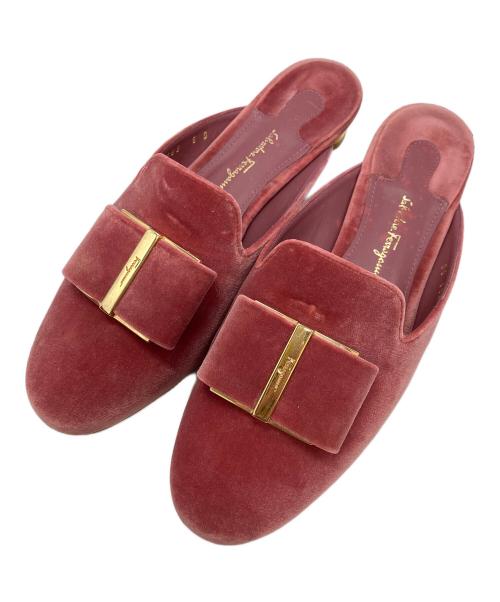 Salvatore Ferragamo（サルヴァトーレ フェラガモ）Salvatore Ferragamo (サルヴァトーレ フェラガモ) ヴェラリボンミュール ピンク サイズ:6の古着・服飾アイテム