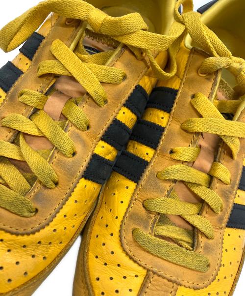 adidas（アディダス）adidas (アディダス) ローカットスニーカー イエロー×ブラック サイズ:26の古着・服飾アイテム