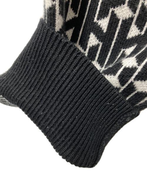 HUF（ハフ）HUF (ハフ) 厚手ニット ブラック×ホワイト サイズ:Mの古着・服飾アイテム